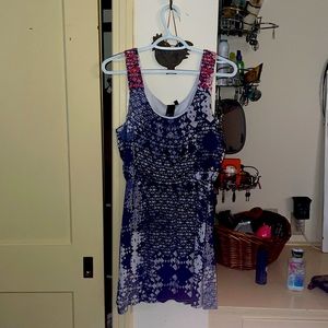 Sleeveless dress